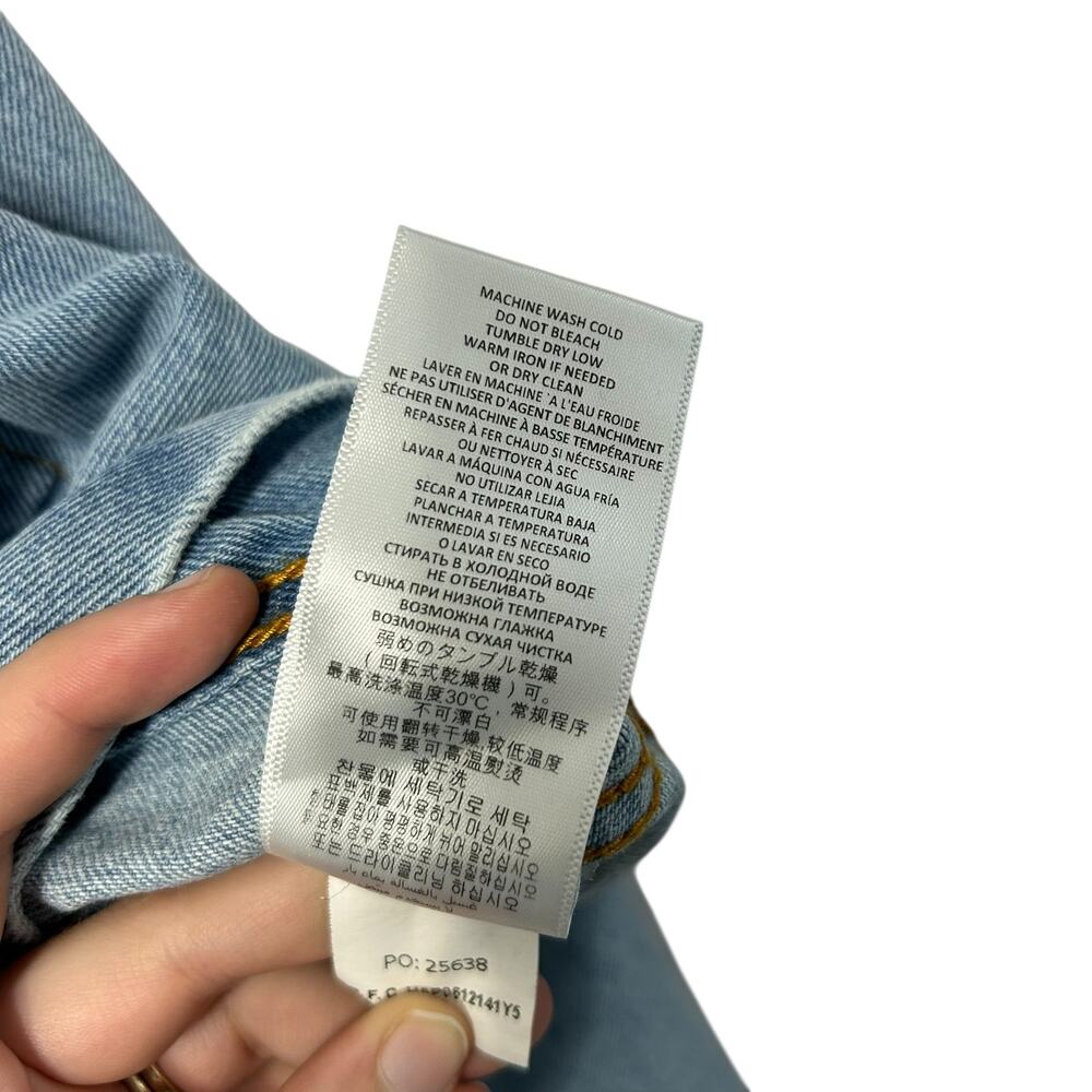 RE/DONE Cropped Denim Trucker Jacket NWOT Women's Sz S Airy Indigo Retro Luxe - Picture 7 of 7